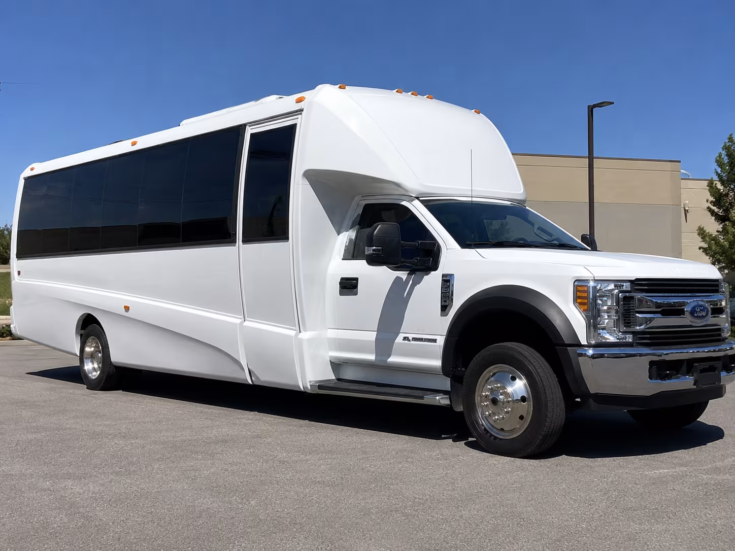 charter buses to texans games at nrg stadium from league city