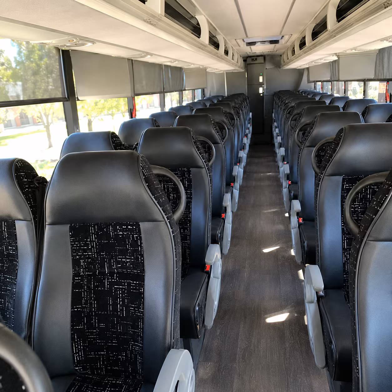 concert bus rentals for bands and performers traveling through league city