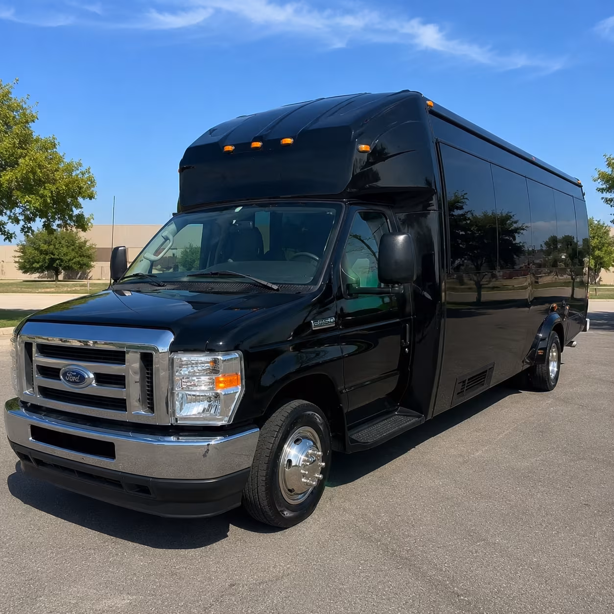 party buses to houston s nrg park and toyota center shows